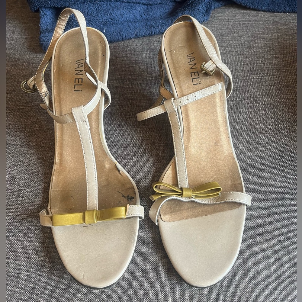 Vaneli kitten heels worn only a few times